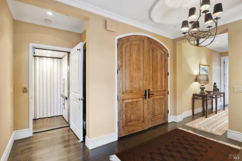 54 De Silva Is Dr, Mill Valley CA 94941-3004 exterior