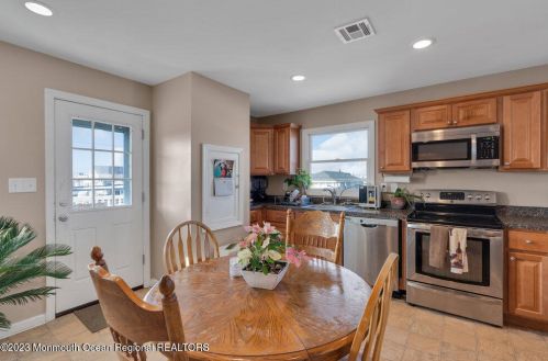 1900 Ocean Ave, Belmar NJ 07719-2455 exterior