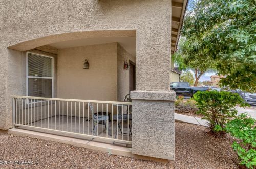 7631 Desert Overlook Dr, Tucson AZ  85710-8165 exterior