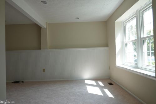 7609 Nutwood Ct, Rockville MD  20855-2233 exterior