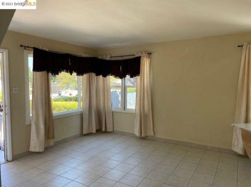 2610 Garden Ave, Concord, CA 94520-1804