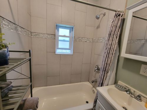 5632 Wabash Ave, Chicago IL 60628-3531 exterior