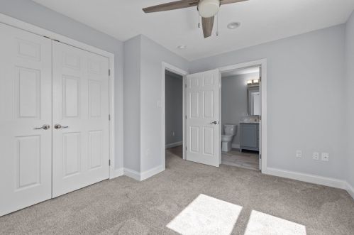 5547 Glass Rd, Pittsburgh PA  15205-9435 exterior