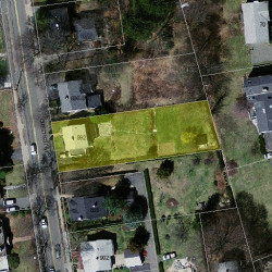 892 Chestnut St, Newton MA 02468-2320 aerial view