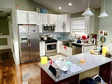 9519 Calumet Ave, Chicago, IL 60628-1401