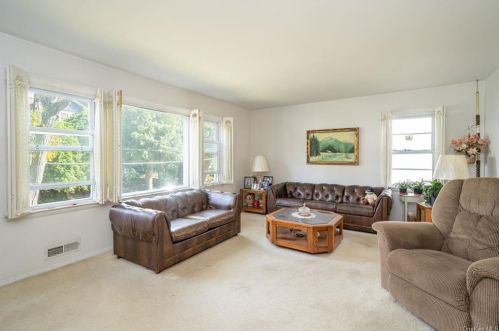 264 Claremont Ave, Mount Vernon NY 10550-1626 exterior