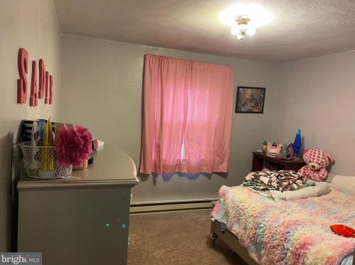 47 Norman St, Chester PA 19014-2140 exterior