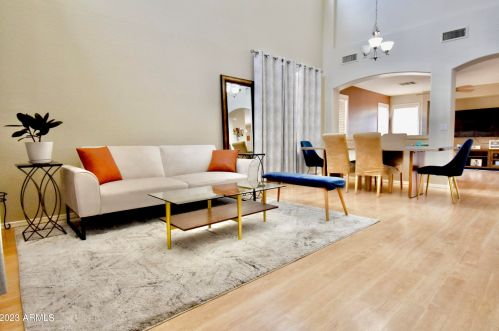 3109 72nd Ln, Phoenix AZ  85043-7822 exterior