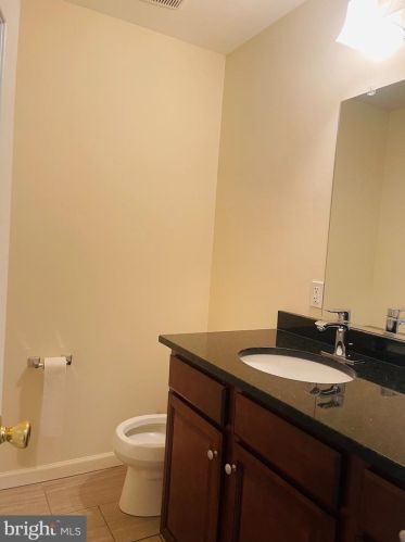 438 Northwest Dr, Silver Spring MD 20901-1435 exterior