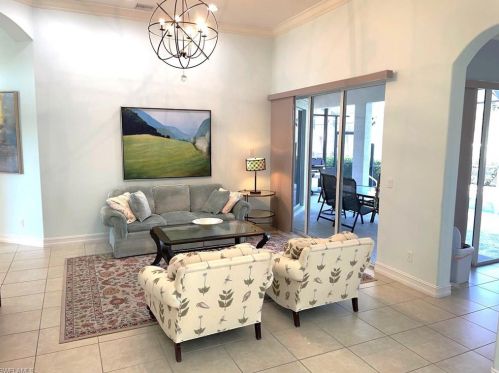 6044 Dogleg Dr, Naples FL 34113-1688 exterior