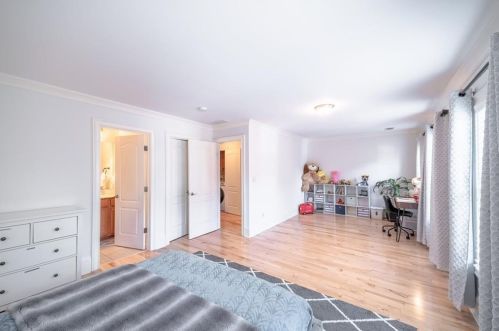 2810 Darby St, Atlanta GA  30319-3655 exterior