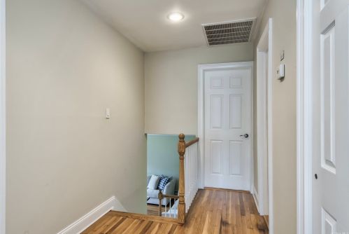 12 Attridge Ct, Huntington Station NY 11747-1803 exterior