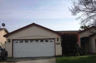 1843 Martinho Ave, Tulare CA  93274-0948 exterior