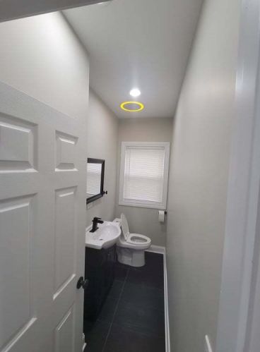 11956 Calumet Ave, Chicago IL  60628-6225 exterior