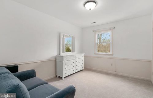 2 Granby Ct, Rockville MD 20855-1406 exterior