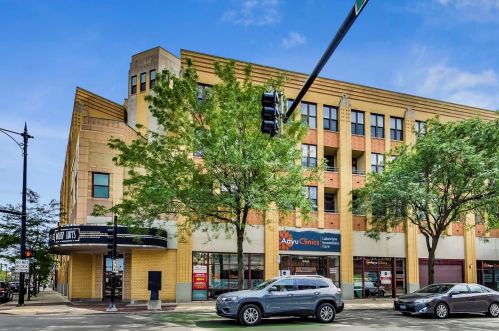 1645 School St, Chicago IL  60657-2157 exterior