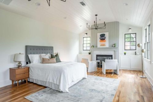 1130 Hudson Dr, Atlanta GA  30306-3578 exterior