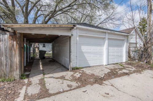 4650 38th St, Milwaukee WI  53221-2014 exterior