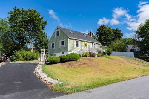 46 Boulevard Knls, Poughkeepsie, NY 12601-3744