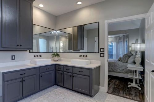 114 Leah Dr, Montgomery TX 77316-6818 exterior