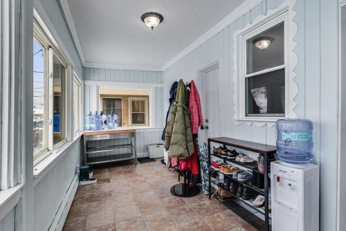 5327 Oakdale Ave, Chicago IL 60657-8139 exterior