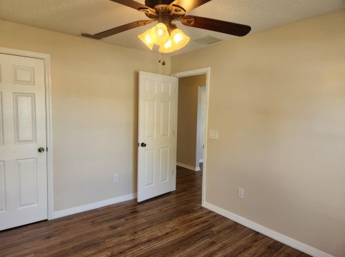 1161 Clifton Ln, Fort Pierce FL  34983-3201 exterior