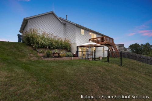 775 Green Meadows Dr, Middlevle MI 49333-8078 exterior