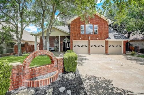13243 Briar Hollow Dr, Austin, TX 78729-3655