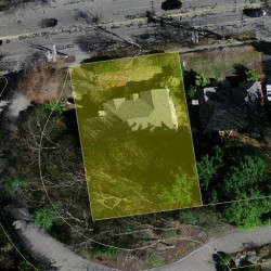 582 Beacon St, Newton MA  02459-2024 aerial view