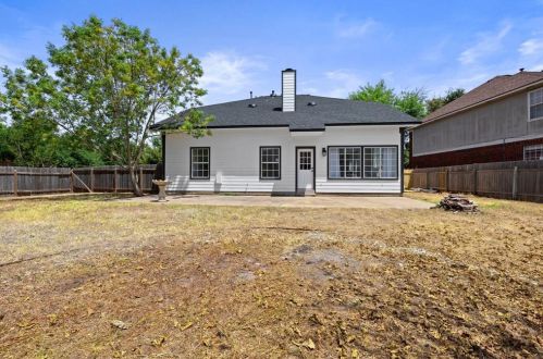 9117 Brimstone Ln, Austin TX 78717-3020 exterior