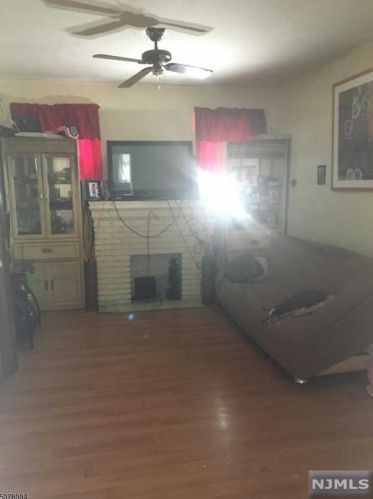 14 Laventhal Ave, Irvington, NJ 07111-2842