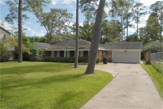 10811 Smithdale Rd, Houston TX  77024-6825 exterior