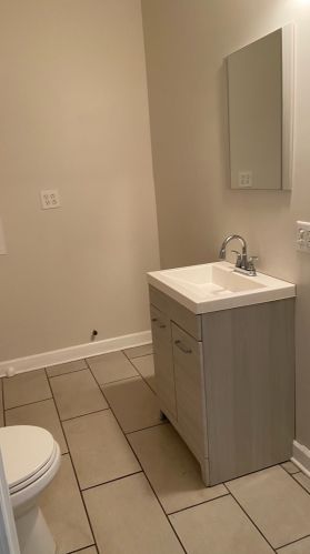 7443 Crandon Ave, Chicago IL 60649-3309 exterior