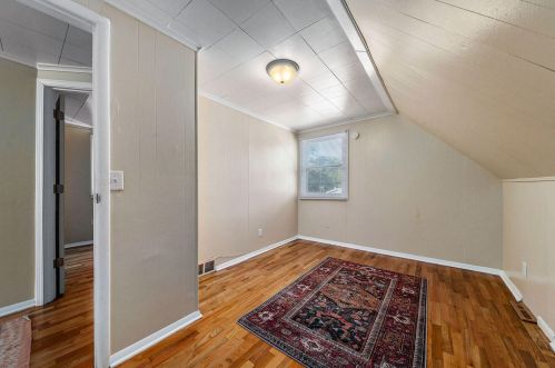 1629 Cobb Ave, Kalamazoo MI 49007-1707 exterior