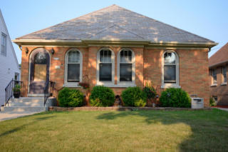 2934 46th St, Milwaukee, WI 53219-3426