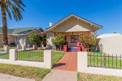 126 9th Ave, Phoenix AZ  85007-2728 exterior