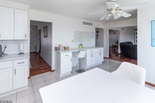 24 Brownstone Ter, Paterson NJ  07506-3447 exterior