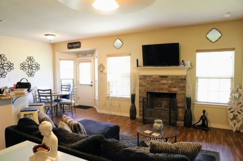 1007 Rice St, Denison TX  75020-7548 exterior