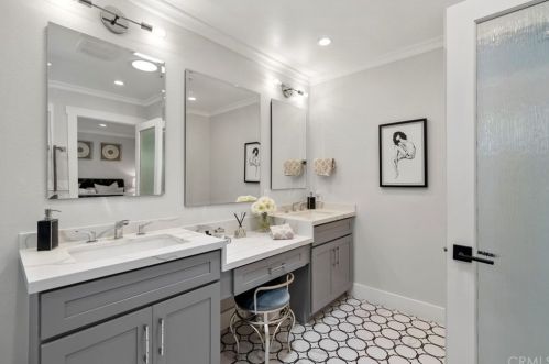 743 El Mirador Dr, Fullerton CA 92835-1820 exterior