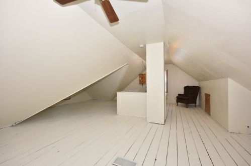 515 68, Milwaukee WI 53213-3955 exterior