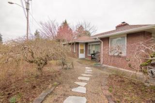 11219 Burnside St, Portland OR  97216-3374 exterior