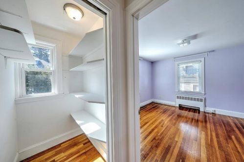 136 9th St, Providence RI 02906-2931 exterior