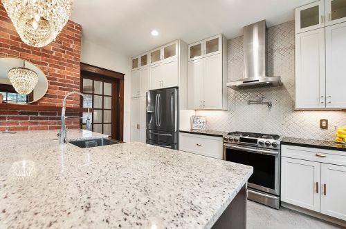 133 Dewey St, Pittsburgh PA  15218-1407 exterior