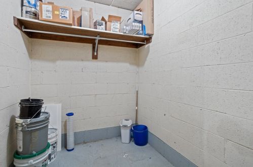 404 Lexington St, Pittsburgh PA  15208-2521 exterior