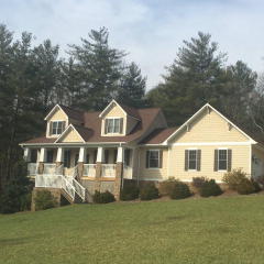 321 Winding Creek Dr, Morganton, NC 28655-6570