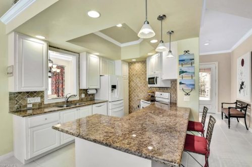 4768 Martinique Way, Naples FL 34119-9550 exterior