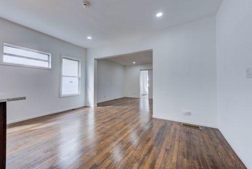 1403 2 Ave, Broadview IL 60153-2212 exterior