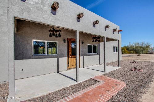 6943 Julia St, Tucson, AZ 85710-4820