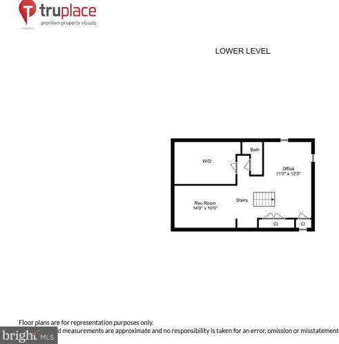 1612 Oakcrest Dr, Alexandria VA 22302-2337 exterior