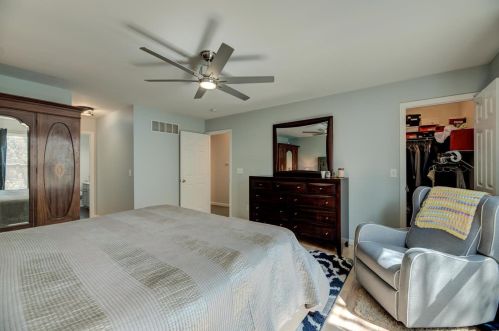 9416 Natalie Cir, Saint Louis MO 63132-3177 exterior